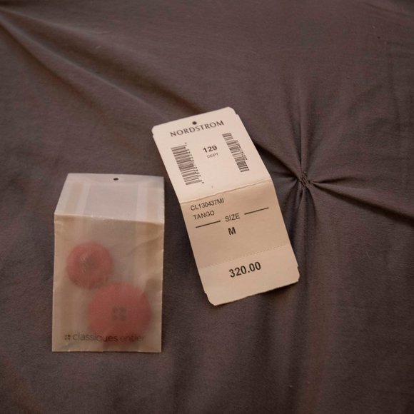 Designer Classique Vintage Classic Red Trench Coat, 70's Vintage Trench Coat NWT - Picture 2 of 16